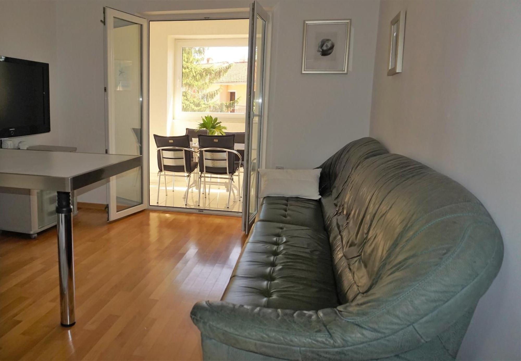 Apartmani Gaj Malinska Kültér fotó