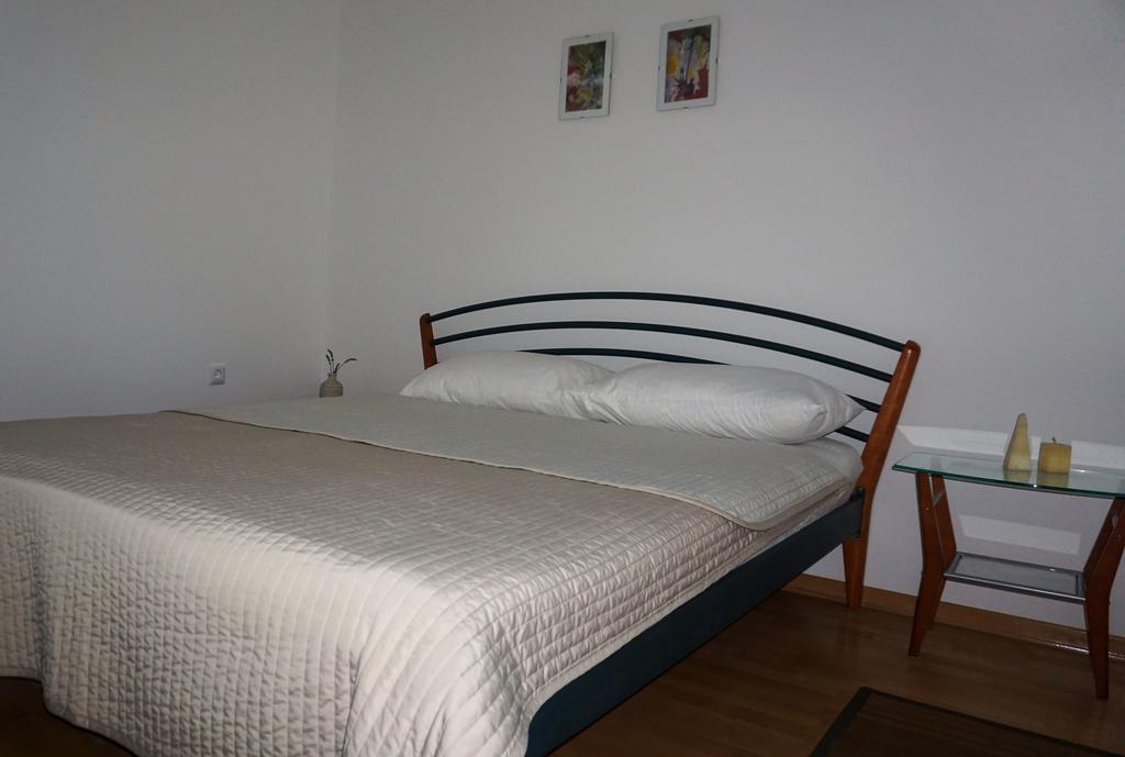 Apartmani Gaj Malinska Kültér fotó